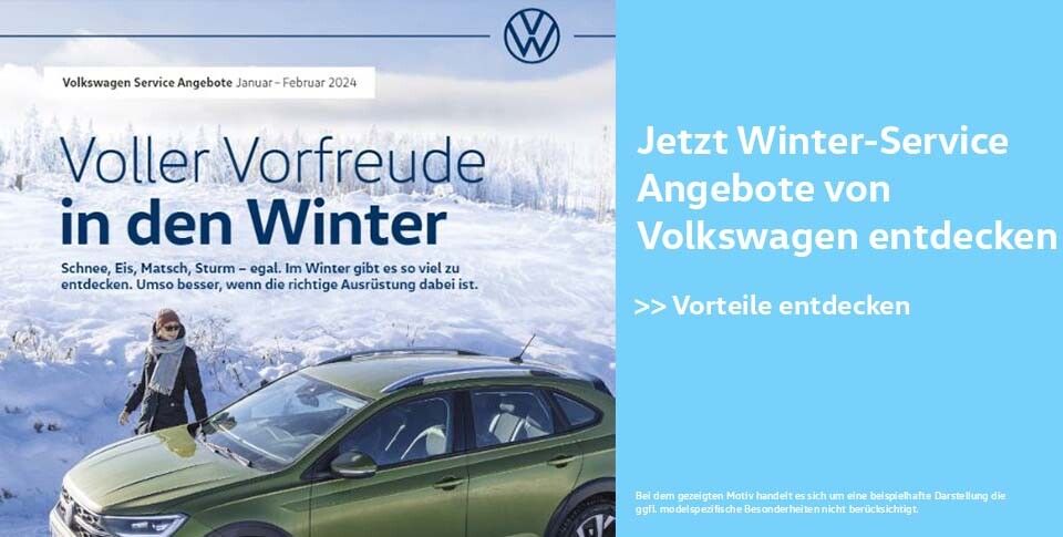 Abbildung eines VW in einer Winterlandschaft mit Fahrerin